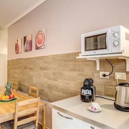Romeforguest * Lido di Ostia