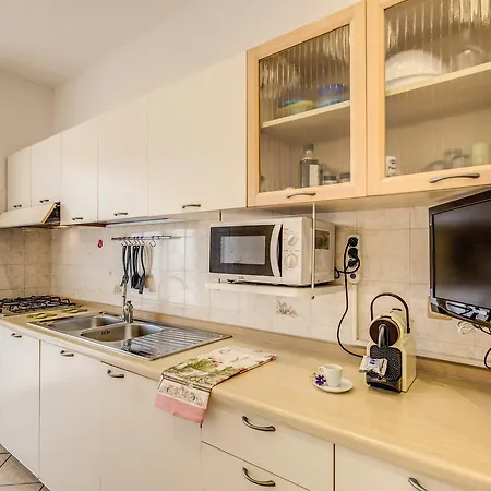 Rome4guest Apartment *