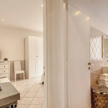 Apartment Rome4guest *